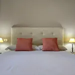 Senator Apartment By Coral Beach